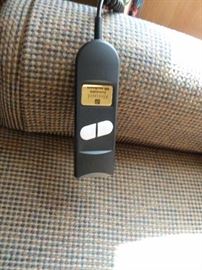 OKIN Reclining lift chair like new