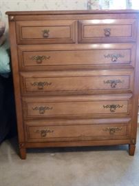 Simmons Beautyrest World Class King mattress and box spring. Barely used in excellent condition! Rway Chest of drawers, dresser and mirror with matching end tables, also in excellent condition!