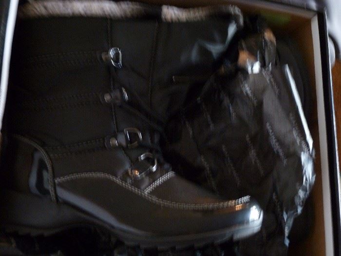 Weather proof boots ladies/womens size 10