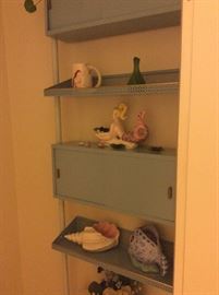 Tole etagere for bathroom