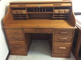 Oak rolltop desk