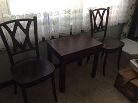 Pair bistros chair bent wood. 