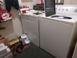Obligatory Sears Kenmore washer/dryer combo that EVERYONE bought at the outlet at a bargain price, then guess what you have to [pay to have it delivered and installed - OMG!                                                                      No deal for me that day...
