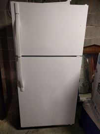 Nice (working!) Kenmore refrigerator/freezer - great for a beer/wine fridge in the basement - which is exactly what this thing is currently used for.              Shhhhh! Don't tell the other Baptists! 