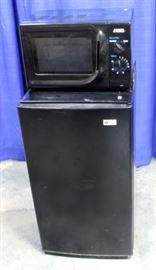 MicroFridge Microwave Refrigerator Combo, Perfect for Dorm Rooms, 18.5"W x 44"H x 18"D