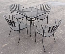 Outdoor Metal Patio Table and Chairs (4), 28" x 29" x 28"