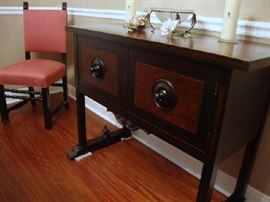 Server of Dining Room Set