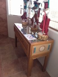 Decorative console table.