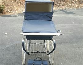 Silver Cross Pram (This is the CADILLAC of prams)