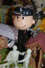 Charlie Brown pez container