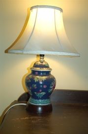 Cloisonne table lamp