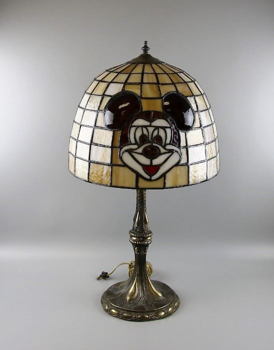 Tiffany Style Mickey Mouse Table Lamp	
