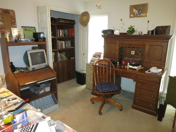 Computer Desk, iMac, Book Shelves, Executive Desk And Chair