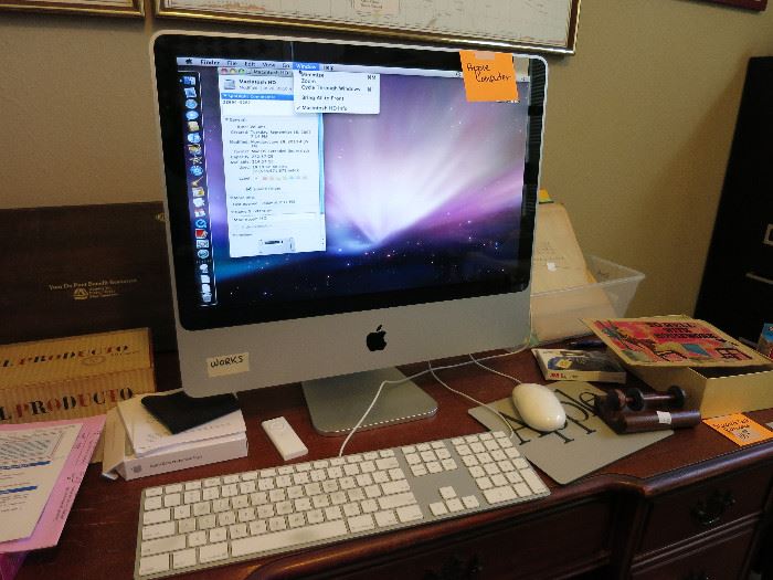 Apple iMac A1224 20" Desktop, 250 GB, 2.00 GHZ, Built In Bluetooth, MacOS extended