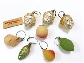  	
Edit 
Antique Dresden Glass Ornaments Fruit and Cherub Heads

Rare antique blown glass German small feather tree Christmas ornaments yellow with pink/peach blush fruit and cherub heads. They are in good condition overall. Wear to finish is consistent with age and use. 