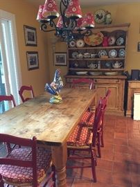 Great Pine country table