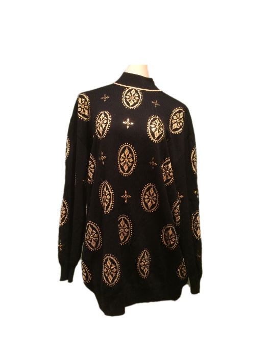Size: S

St. John long black sweater with metallic gold pattern.