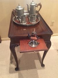 Henkel Harris Mahogany tea table.