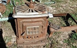 Washington Stove Parlor stove, in parts.  lot 179