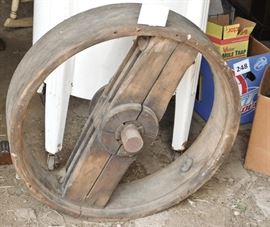 large diameter wooden grainery pulley