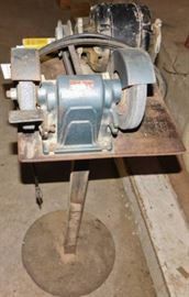 heavy duty grinder on cast iron stand