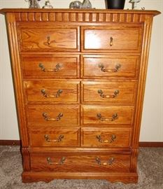 Chest of Drawers (part of the bedroom set)