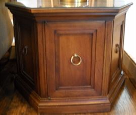 Octogan End Table