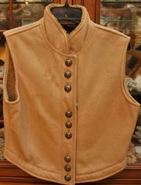 Leather vest with lining