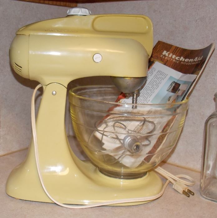 Vintage Kitchenaid mixer