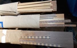 Inlaid veneer strips