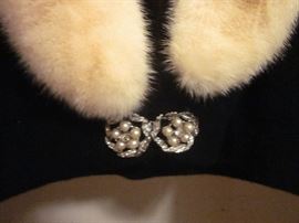 Vintage Dalton 100% cashmere sweater with white mink collar and lace lining.