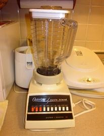Osterizer blender, Cycle-Blend, Pulse-Matic 10.