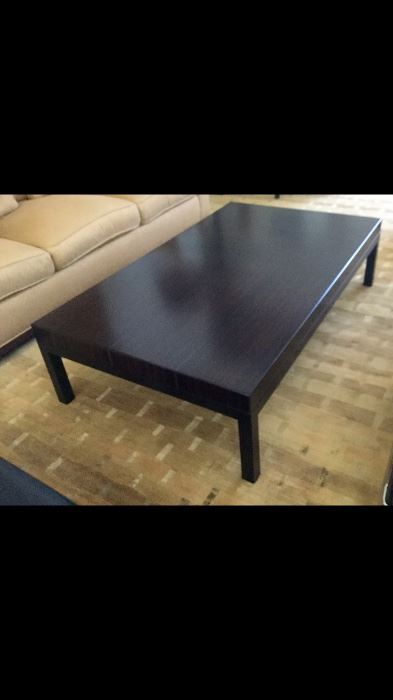  Gorgeous Holly Hunt coffee table