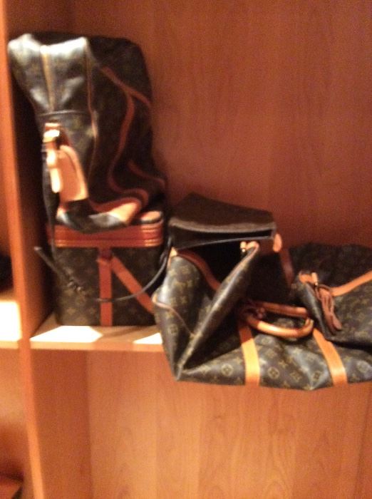 Louis Vuitton great gifts for the Holidays!!