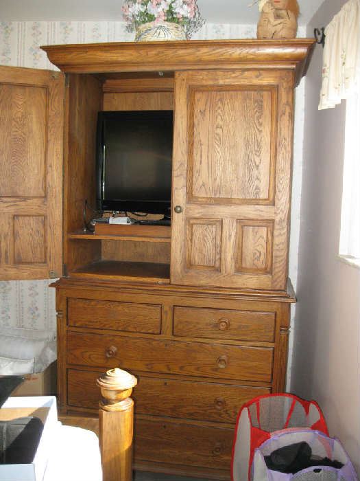 ARMOIRE, MATCHING