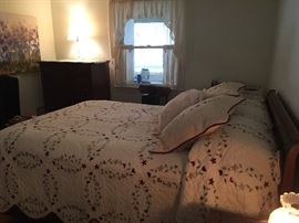 Rapids Furniture Co. Boston (we have the whole set) Queen sized mahogany sleigh bed frame and beautiful quilt