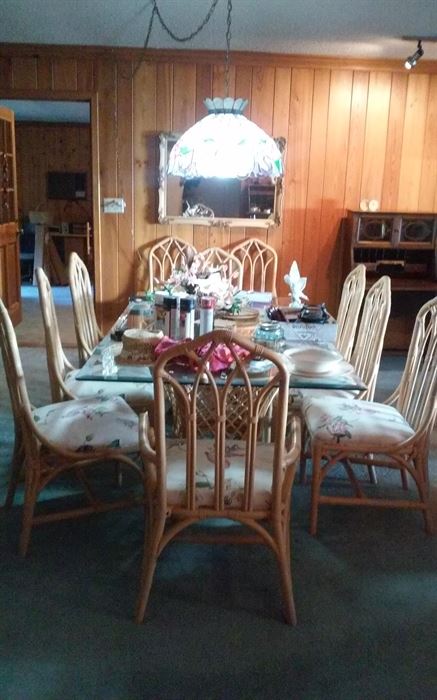 Wicker dining table & 8 chairs