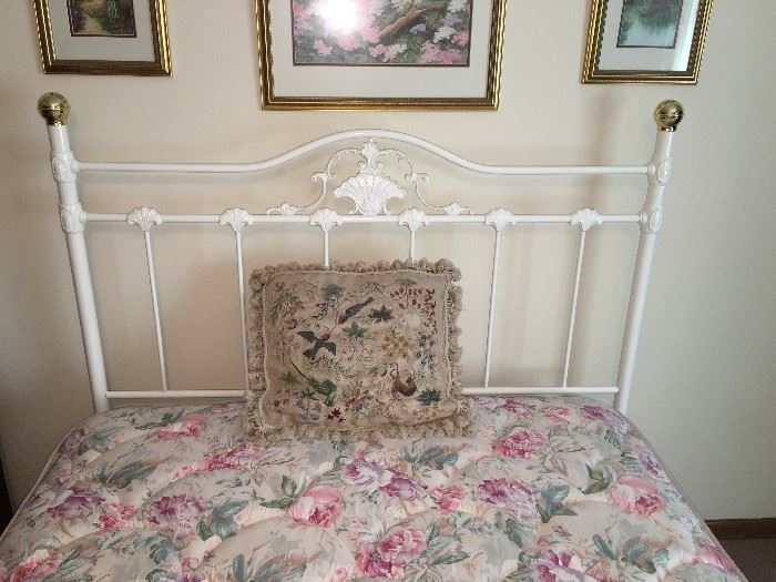 Full size White iron bed w/decorative polished brass accents (head board)