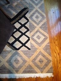 10 X14 wool Tufenkian rug from Nepal