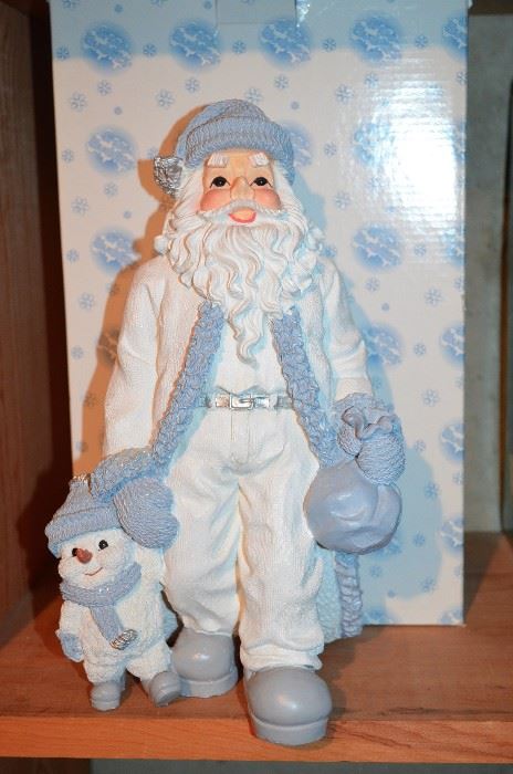 Huge Santa Collection, new in boxes!!