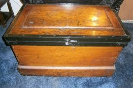 Carpenter Trunk