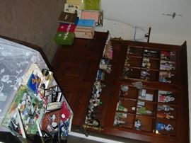 Lots of AVON Mrs. P.F.E. Albee Award figurines - asking $10 each or make an offer on the lot!