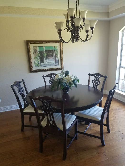 Ralph Lauren round dining table with 6 chairs