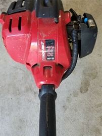 Troy-Bilt 27cc weed eater
