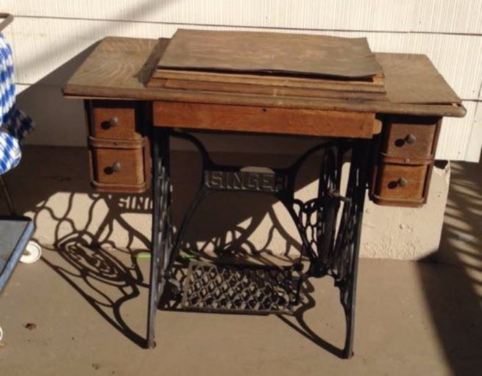 singer sewing table