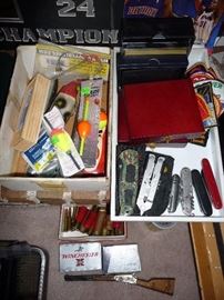 FISHING ITEMS, MEN'S WALLETS, POCKET KNIVES, PATCHES