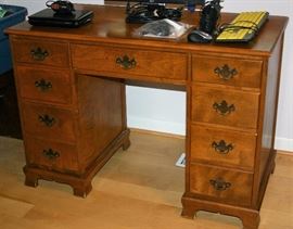 Ethan Allen Desk