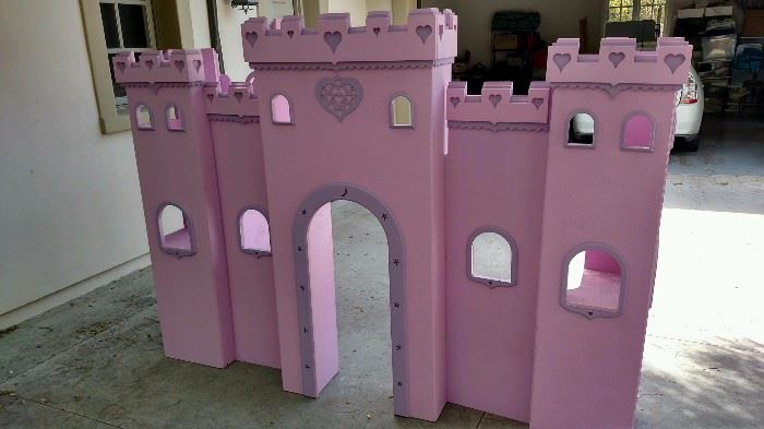 Childs Bed - Castle