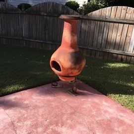 TERRACATA CHIMINEA/OUTDOOR FIREPLACE