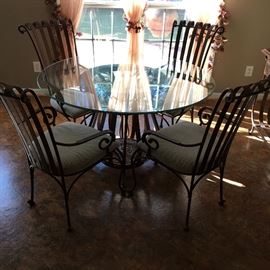 Contemporary metal Kitchen Glass top table with 4 chairs ONLY $300 - Will combine with Bakers rack for the RIGHT PRICE!! 
